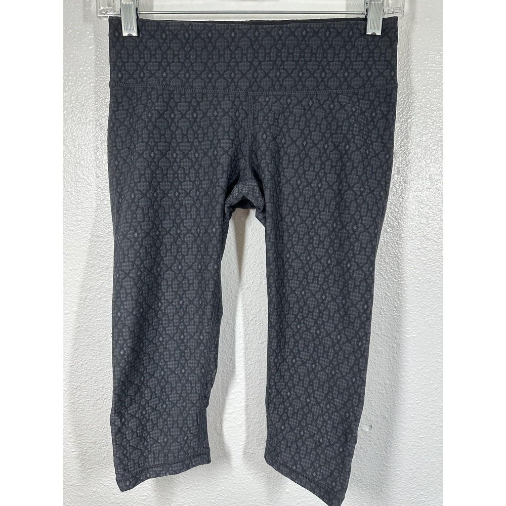 prAna Crop Leggings Womens XS Black Gray Geo Pattern Stretch Yoga Pants Athletic
